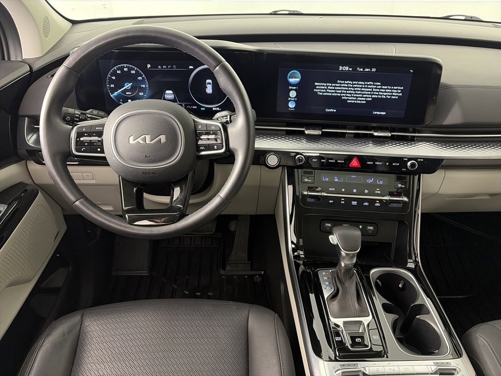 Used 2024 Kia Carnival SX Prestige image 13