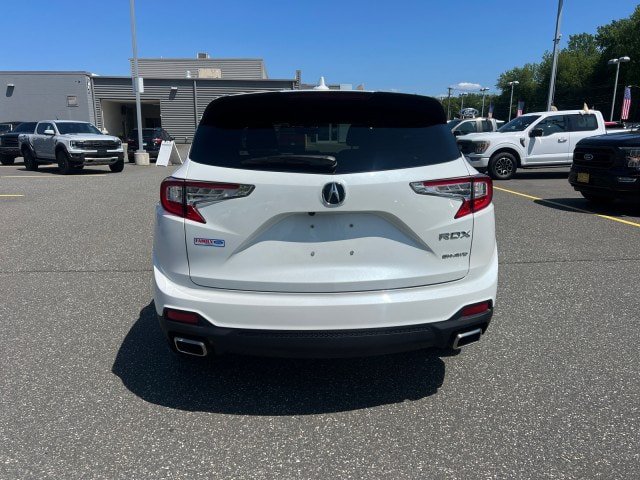 Used 2025 Acura RDX SH-AWD image 6
