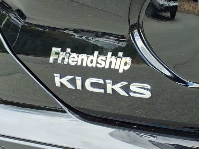 Used 2023 Nissan Kicks SV FWD image 10