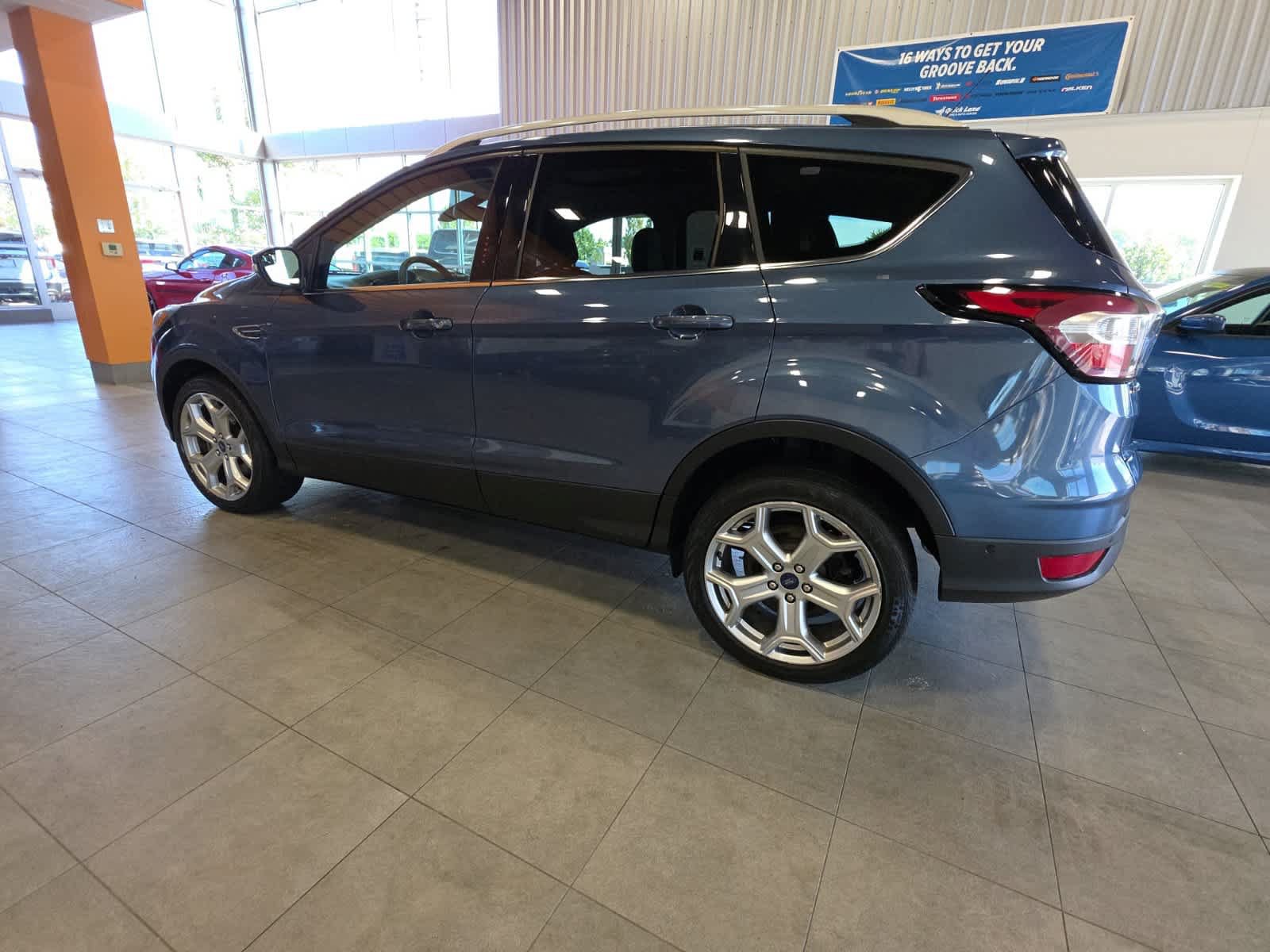 Certified 2018 Ford Escape Titanium AWD/4WD image 11