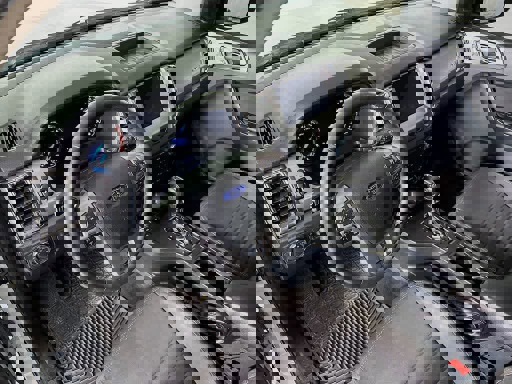 Certified 2022 Ford Ranger XLT w/ Equipment Group 301A Mid image 9