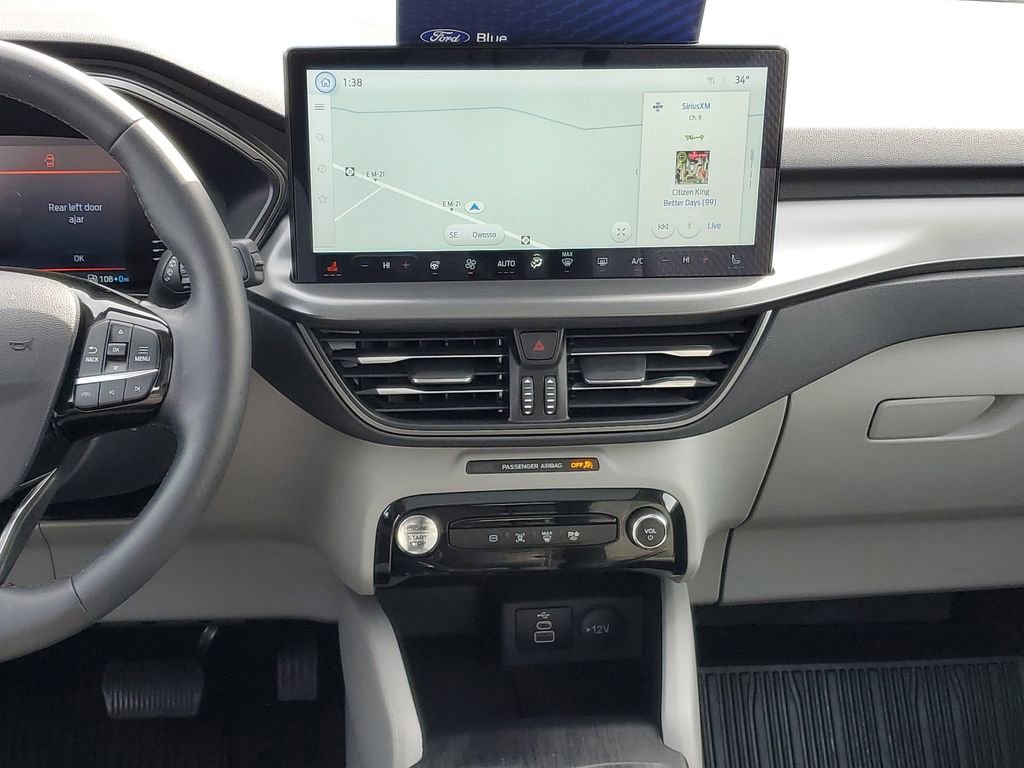 Certified 2024 Ford Escape SE w/ Class II Trailer Tow Package image 30