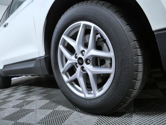 Certified 2024 Ford Edge SEL w/ Convenience Package AWD/4WD image 2