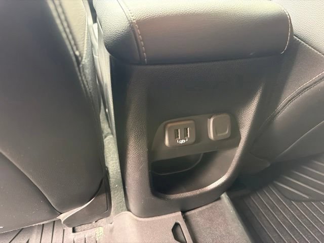 Used 2022 Chevrolet Colorado ZR2 AWD/4WD image 17