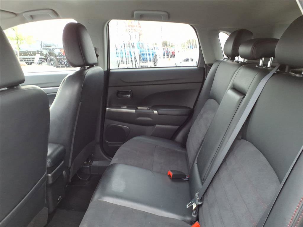 Used 2024 Mitsubishi Outlander Sport SE image 12