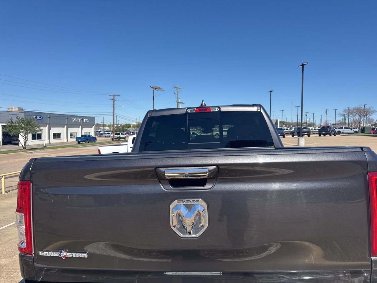 Used 2019 RAM 1500 Big Horn image 3