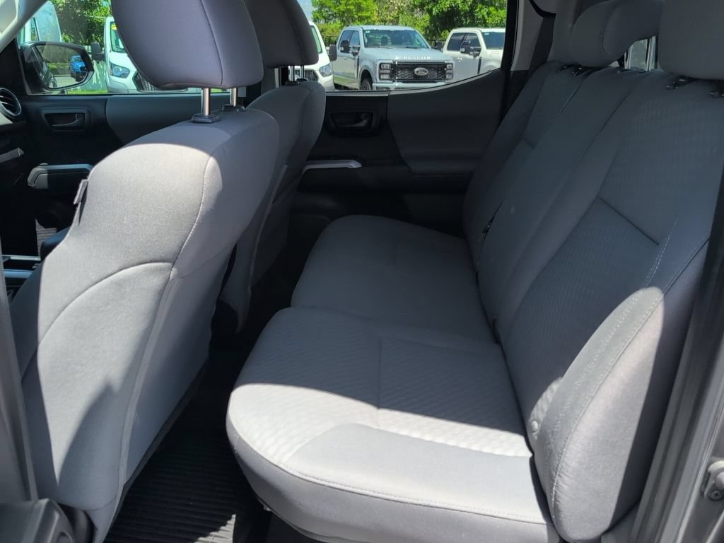 Used 2023 Toyota Tacoma SR5 AWD/4WD image 12