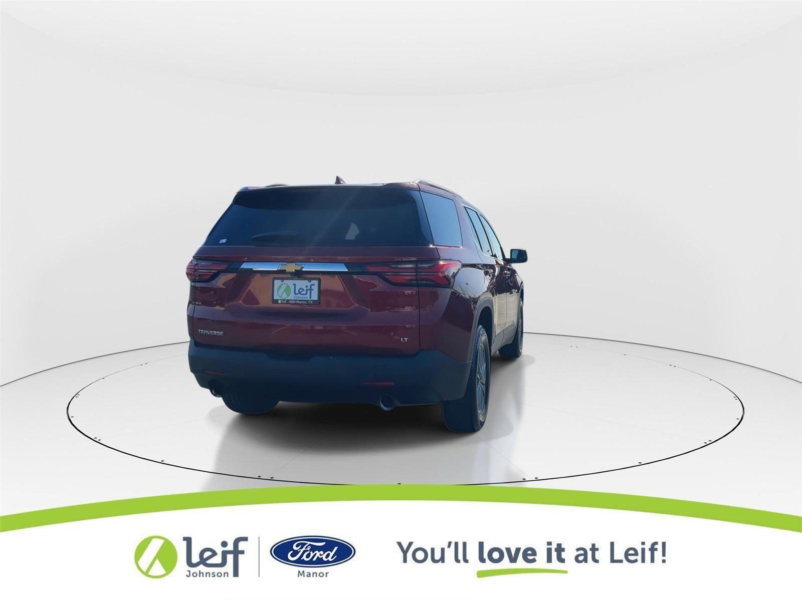 Used 2023 Chevrolet Traverse LT image 4
