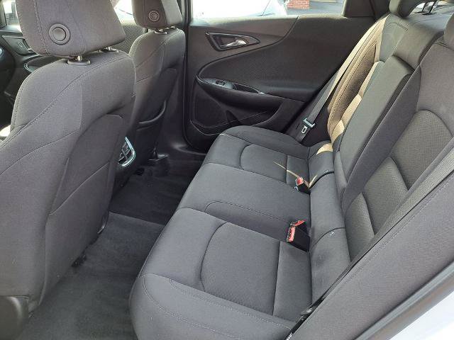 Used 2024 Chevrolet Malibu LT FWD image 14