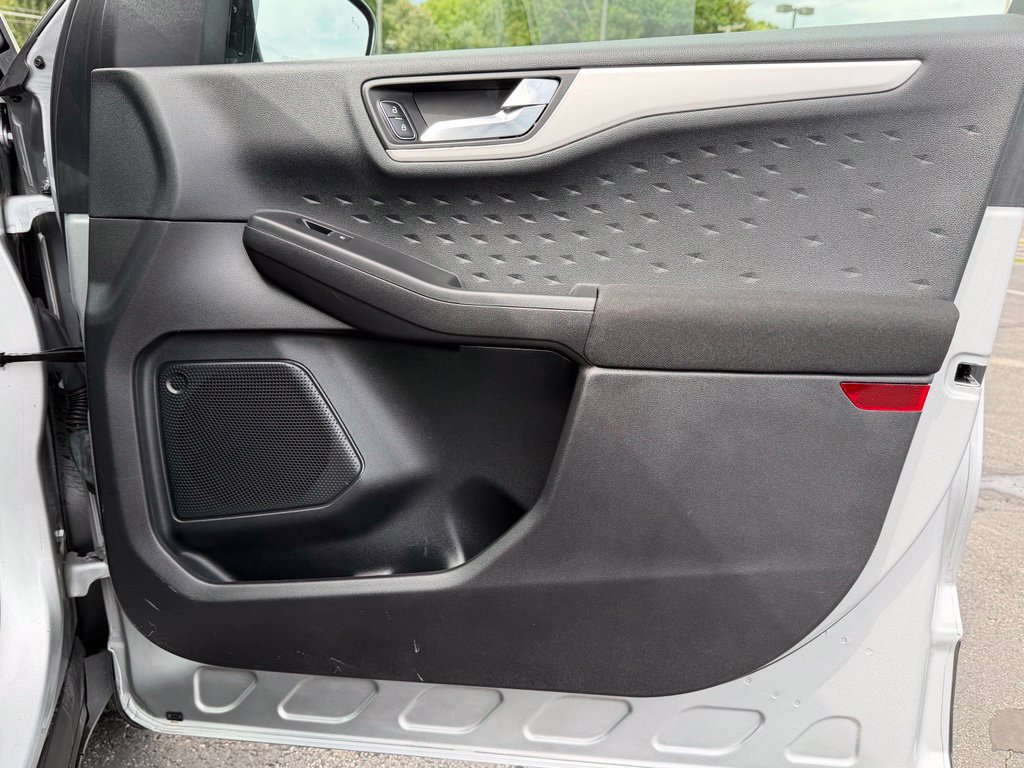 Certified 2020 Ford Escape SE AWD/4WD image 25