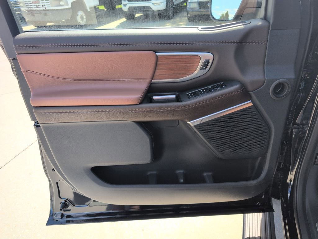 Certified 2025 Ford Expedition King Ranch image 32