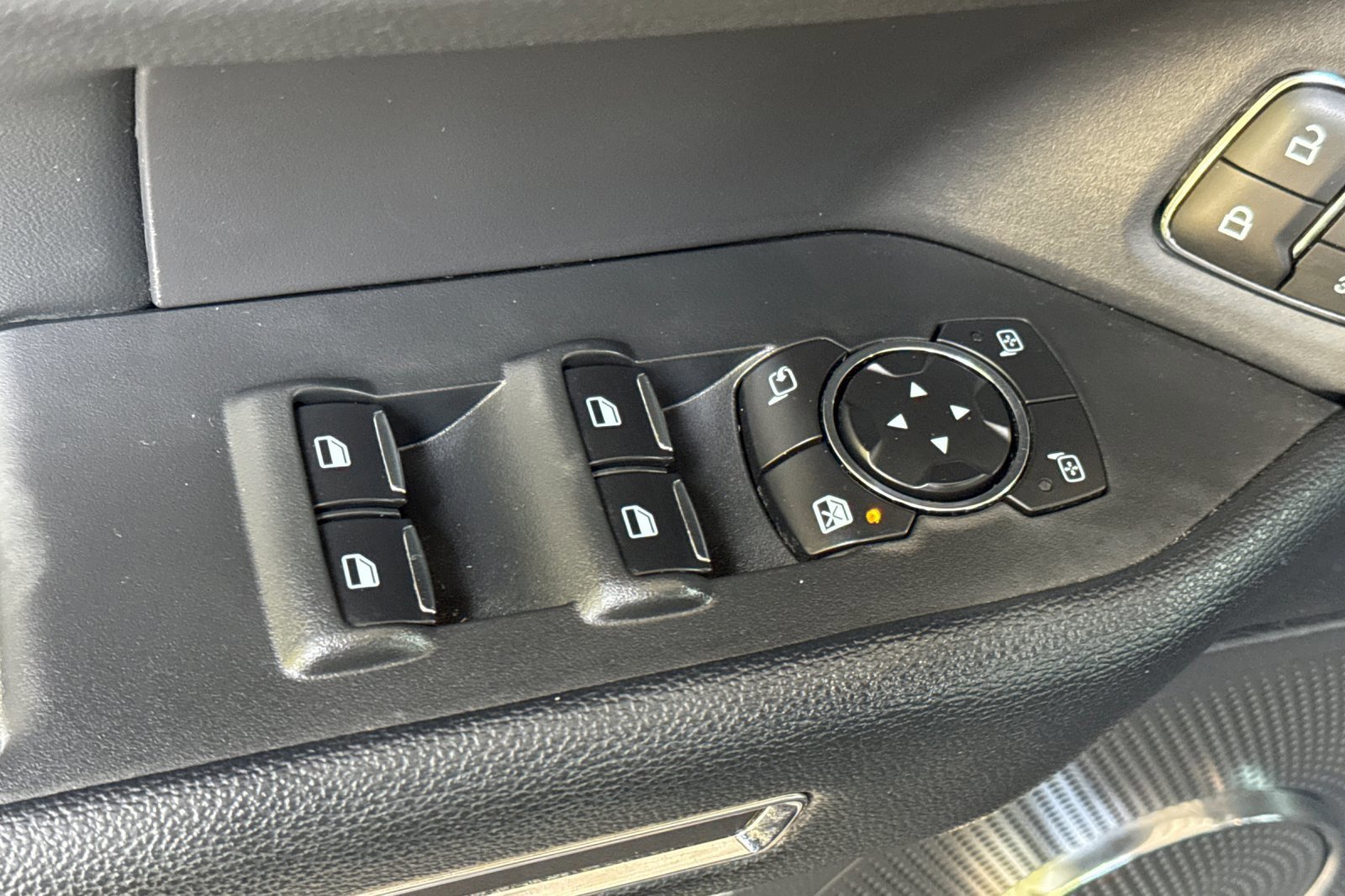 Certified 2022 Ford Expedition Limited image 12