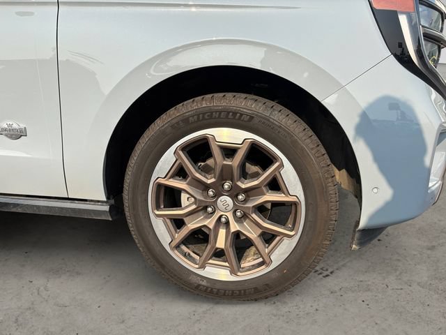 Certified 2025 Ford Expedition King Ranch AWD/4WD image 8
