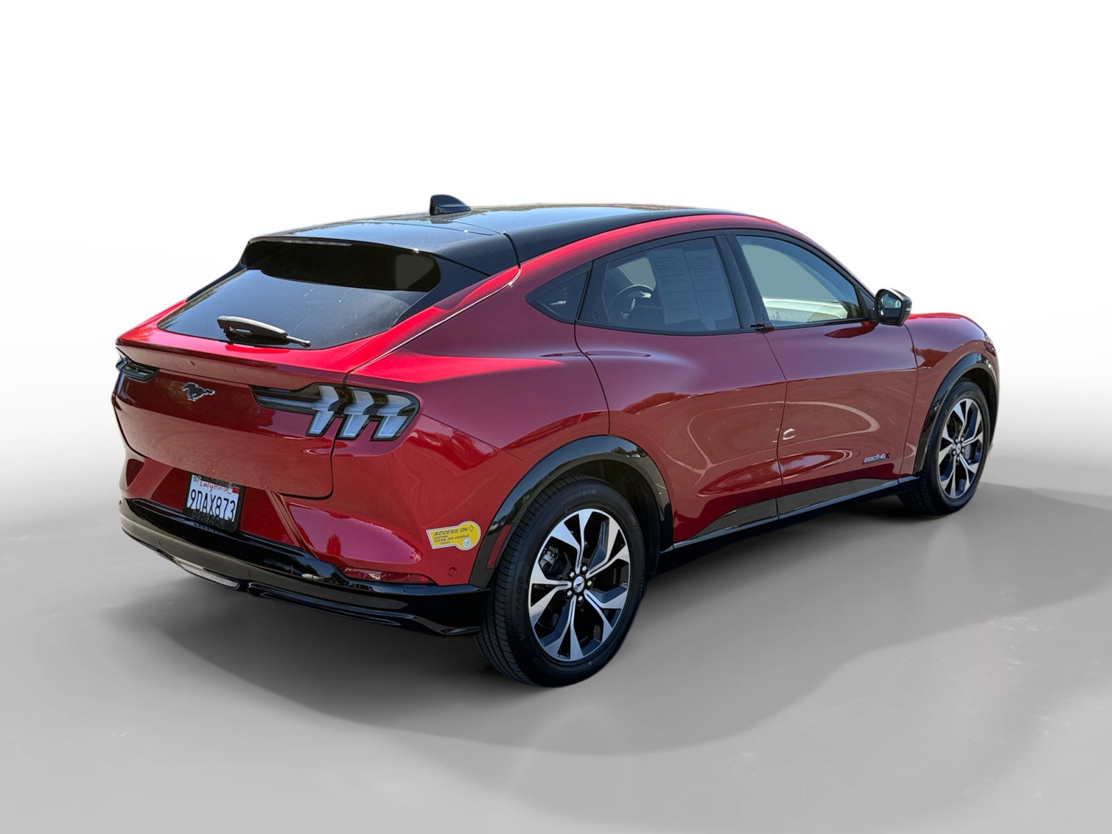 Certified 2022 Ford Mustang Mach-E Premium AWD/4WD image 5