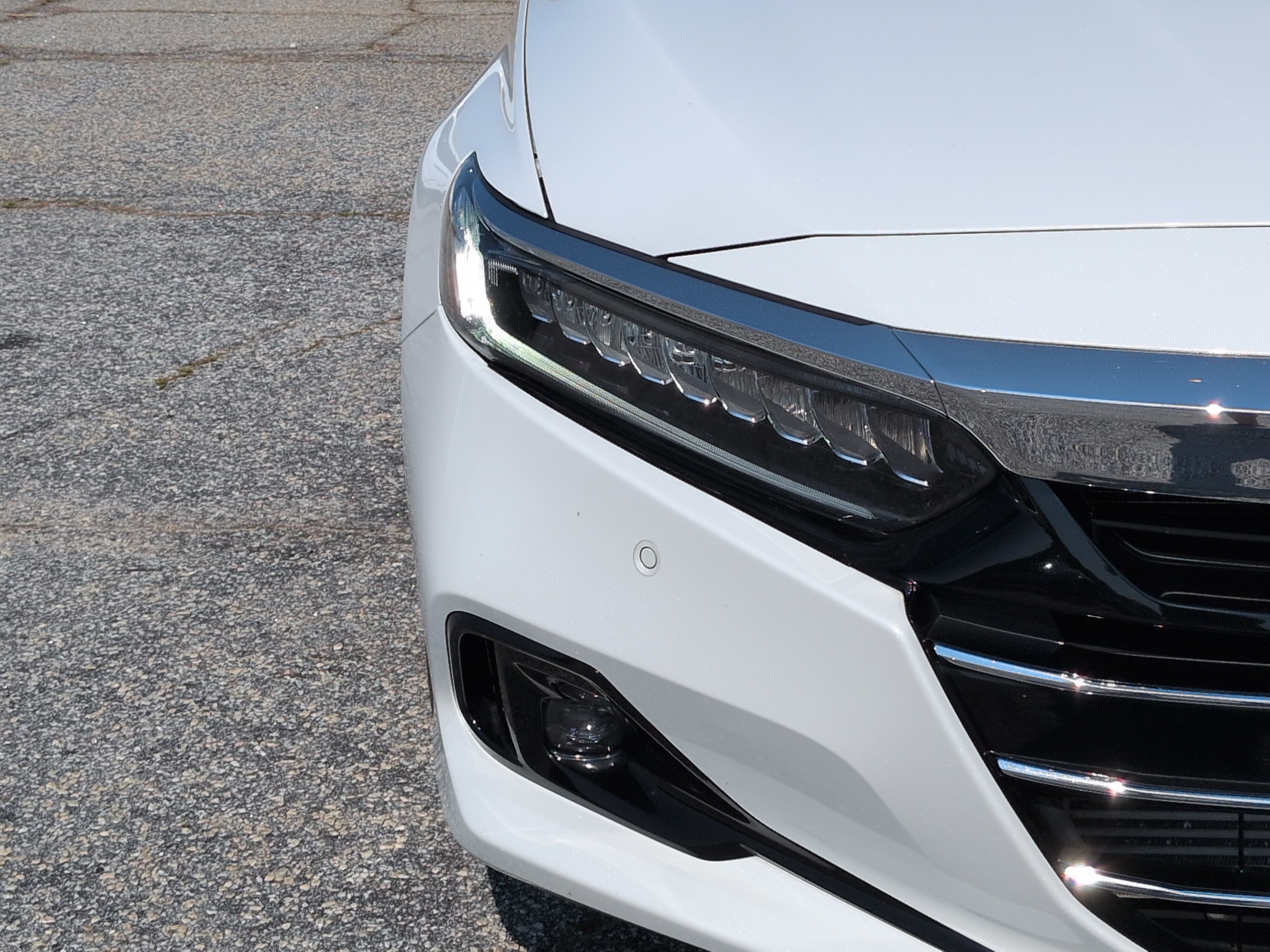 Used 2021 Honda Accord EX-L image 8