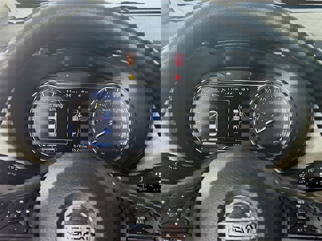 Used 2021 Nissan Versa SV image 16