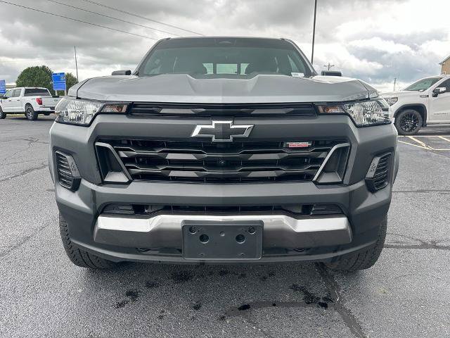 Used 2024 Chevrolet Colorado Trail Boss w/ LPO, Dark Essentials Package AWD/4WD image 3