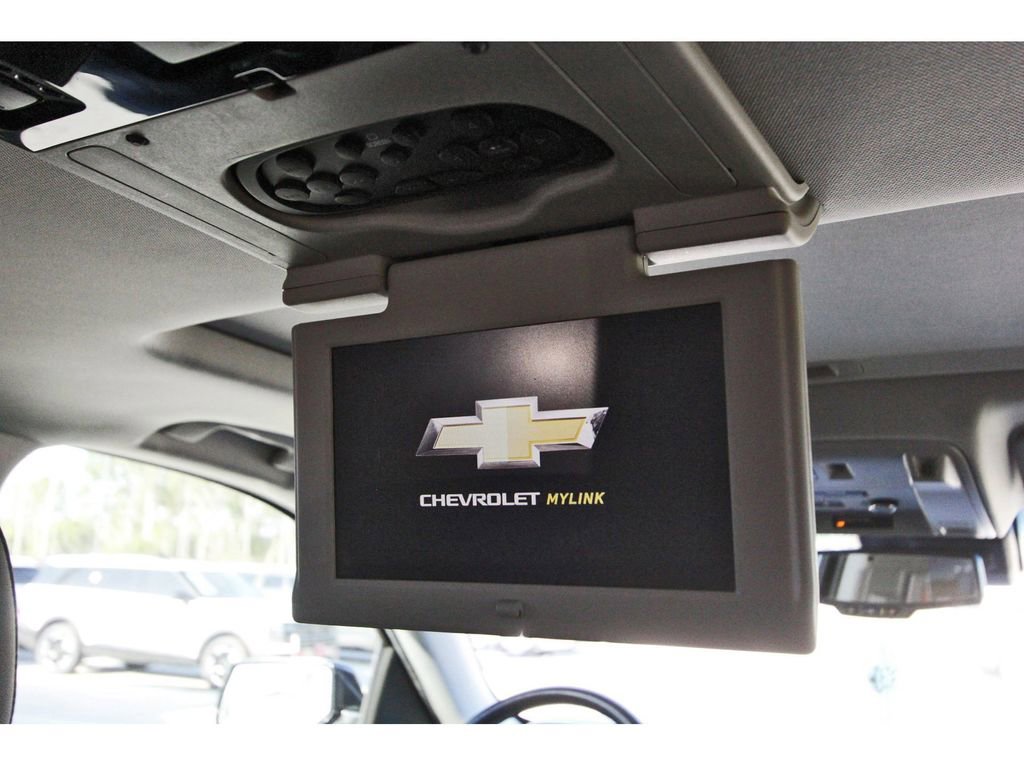 Used 2019 Chevrolet Tahoe LT image 14