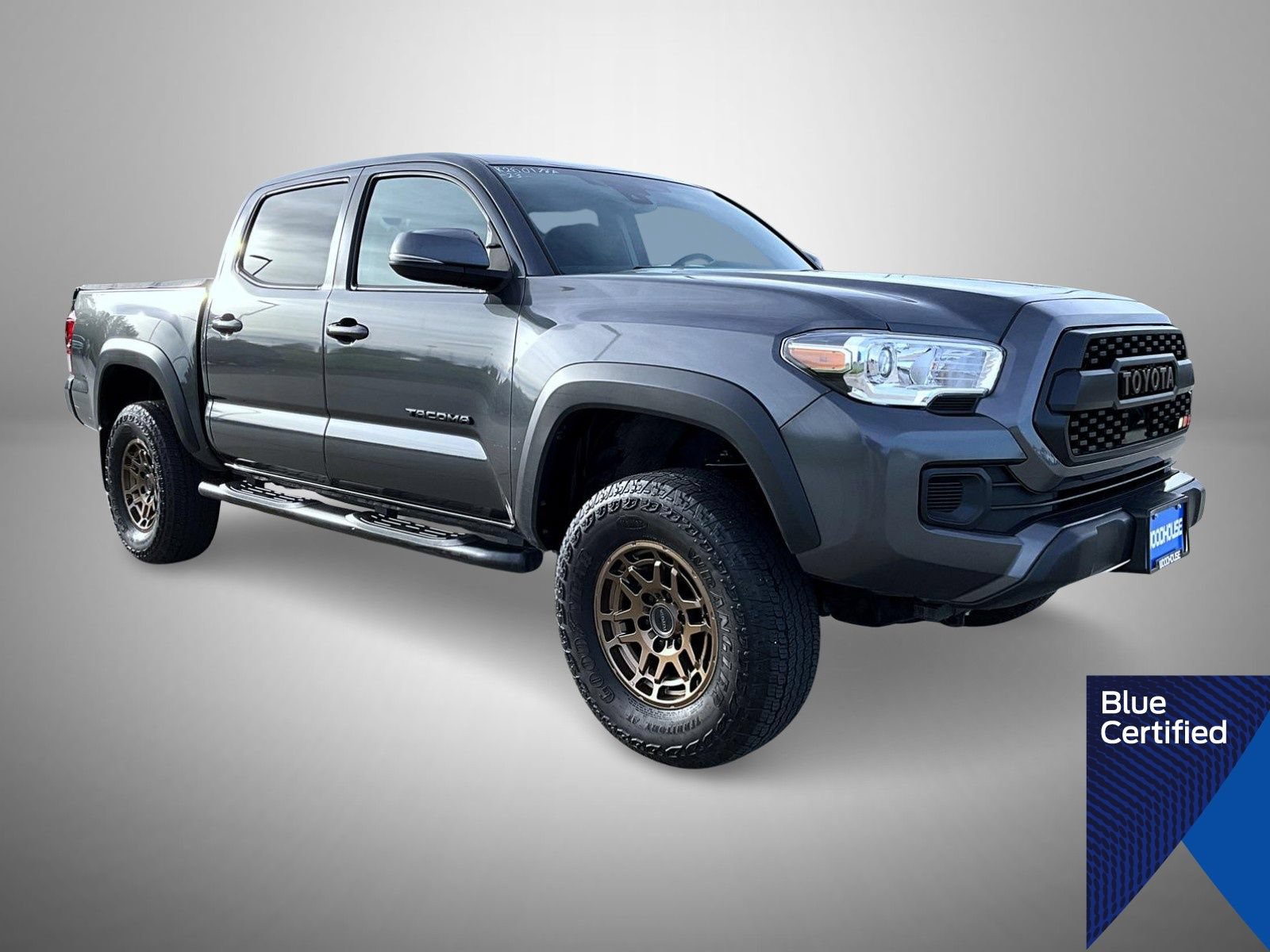 Used 2023 Toyota Tacoma 4x4 Double Cab w/ Trail Edition image 3