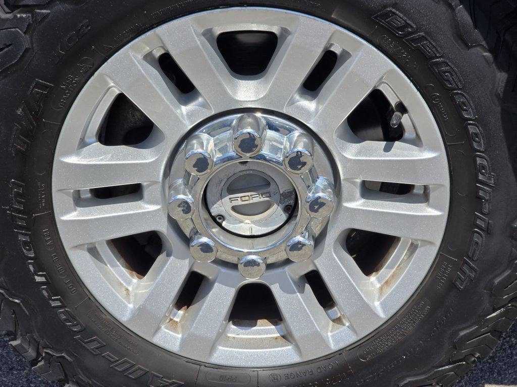 Certified 2019 Ford F250 XL w/ STX Appearance Package AWD/4WD image 24