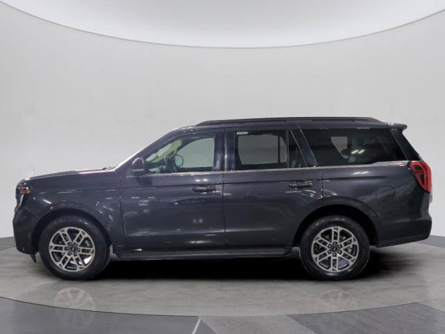Certified 2025 Ford Expedition Active AWD/4WD image 2