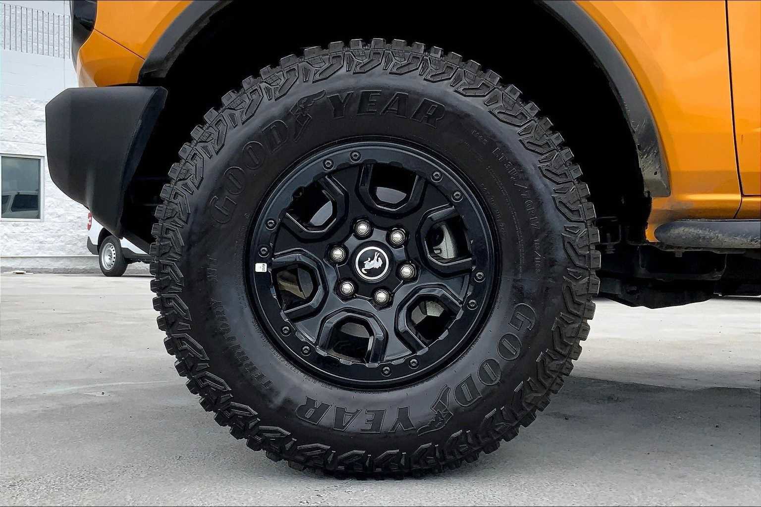 Certified 2022 Ford Bronco Wildtrak image 10
