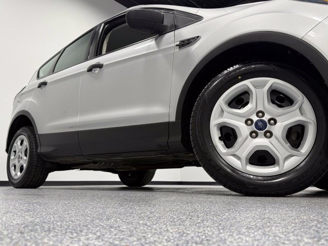 Certified 2017 Ford Escape S FWD image 3