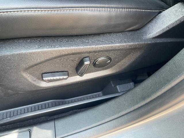 Certified 2024 Ford Edge SEL image 19