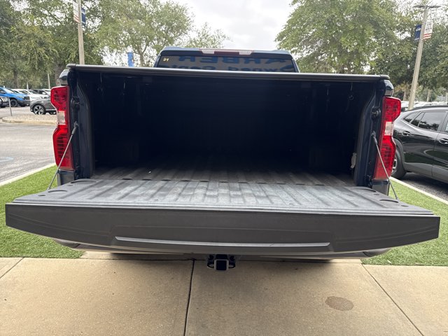 Used 2022 Chevrolet Silverado 1500 Custom RWD image 9