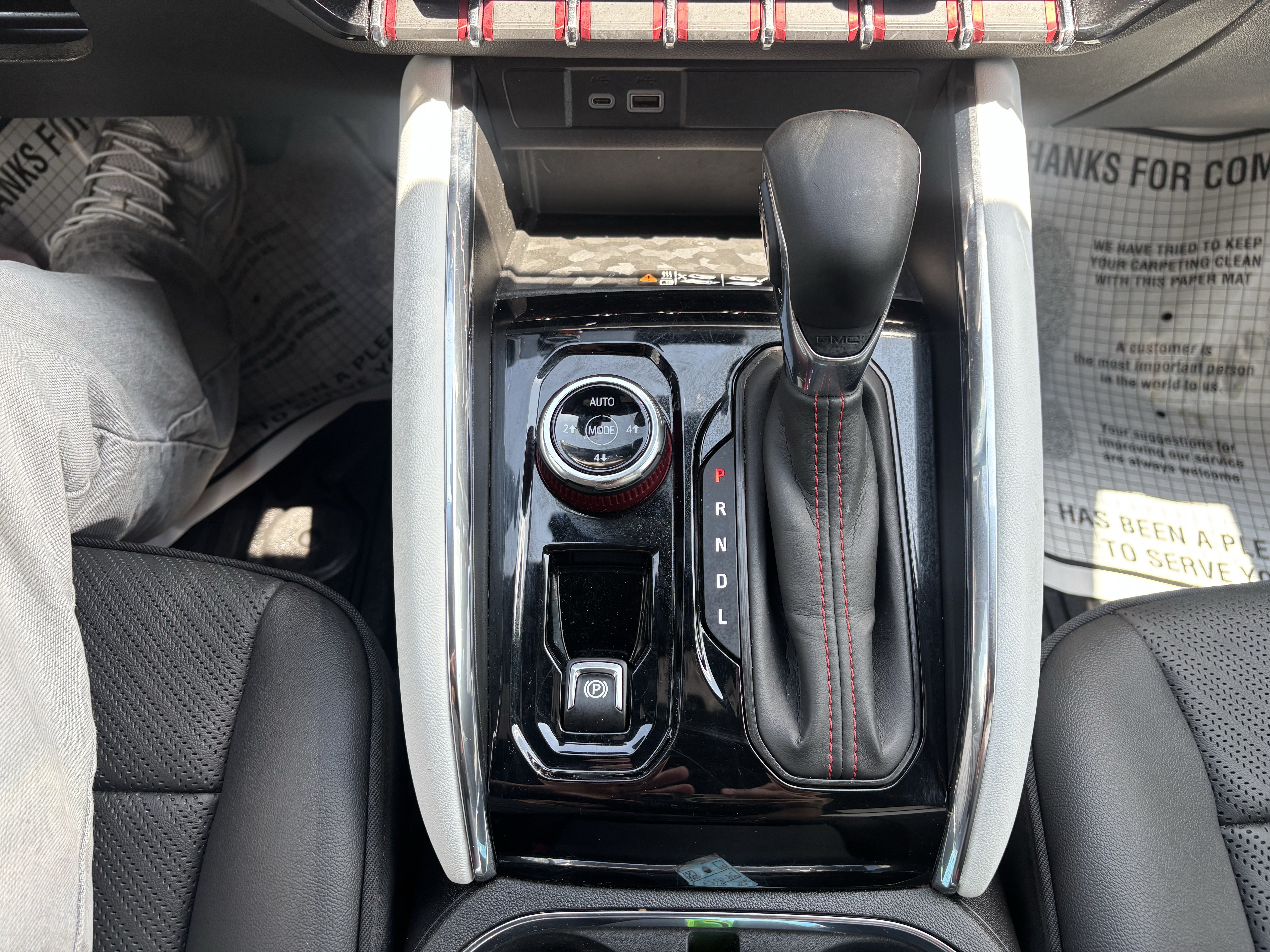 Used 2023 GMC Canyon AT4X AWD/4WD image 32