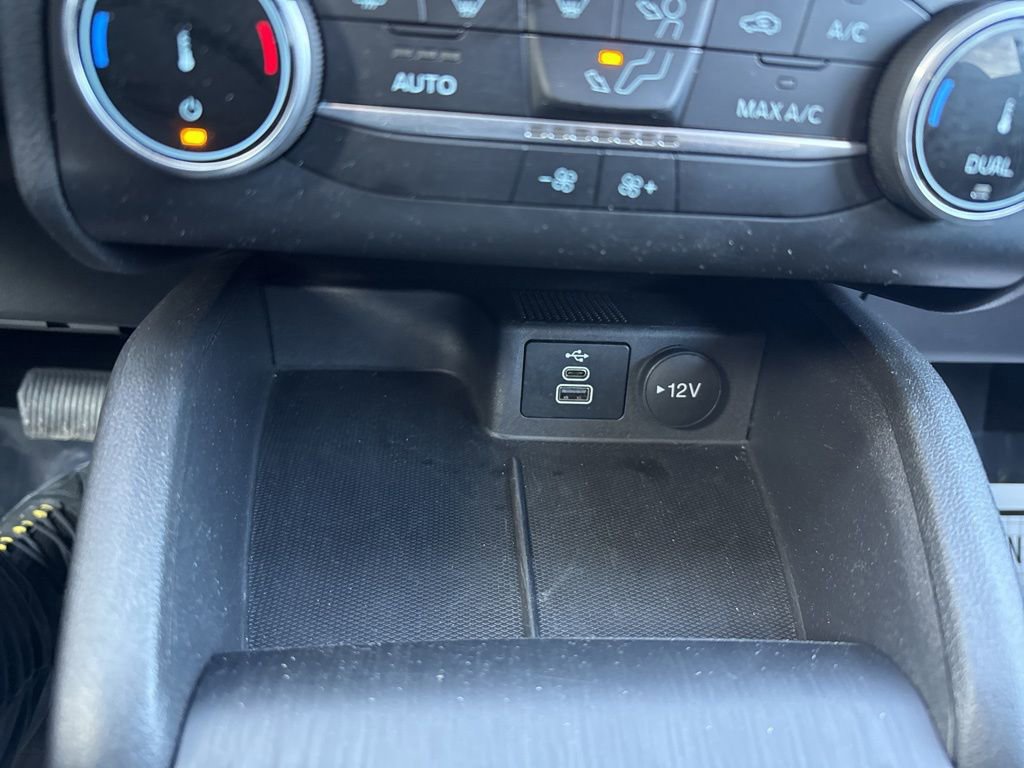 Certified 2025 Ford Escape Active image 17