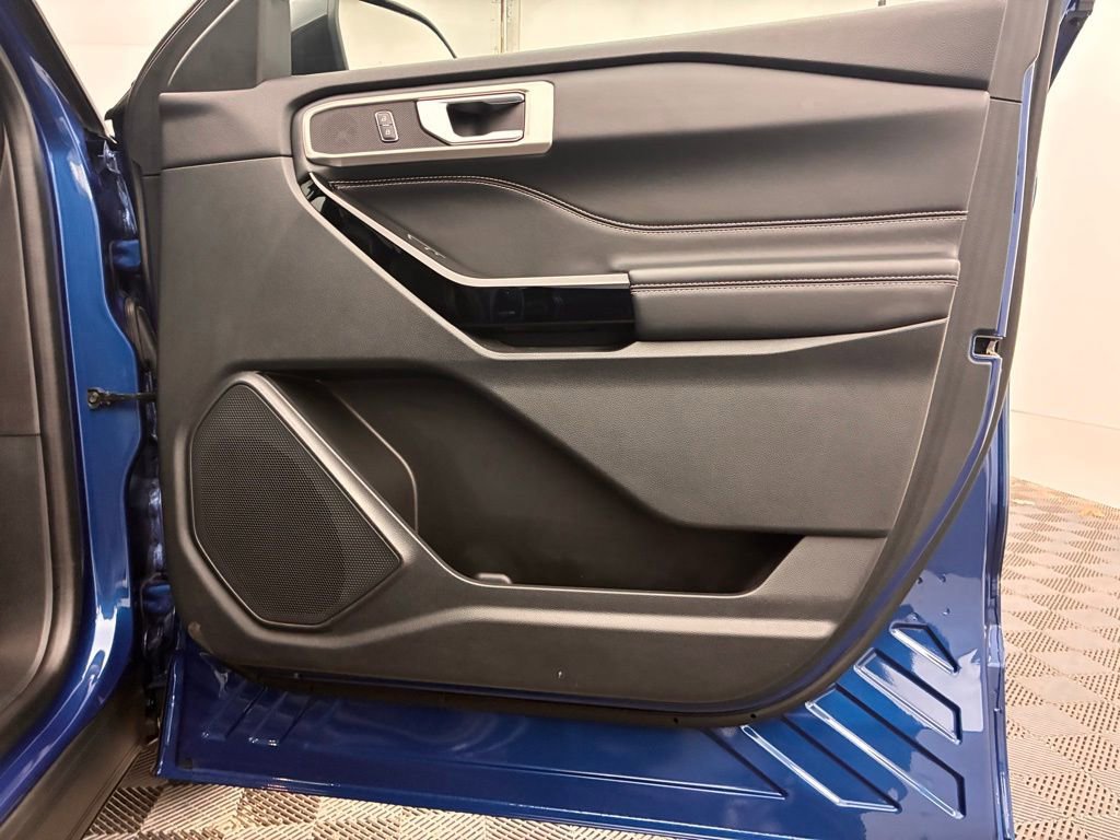 Certified 2023 Ford Explorer ST image 26