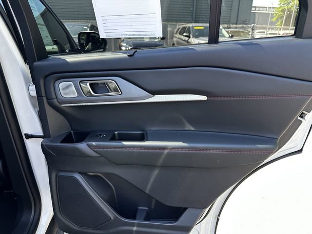 Certified 2025 Ford Explorer ST AWD/4WD image 42