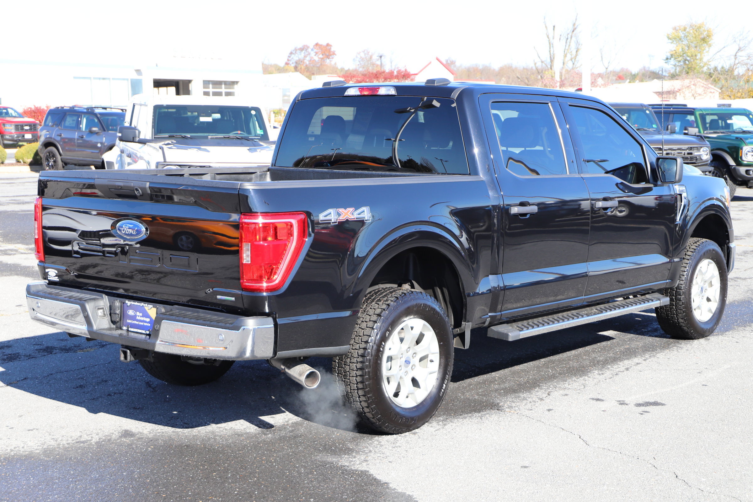 Certified 2022 Ford F150 XLT w/ Equipment Group 301A Mid image 3