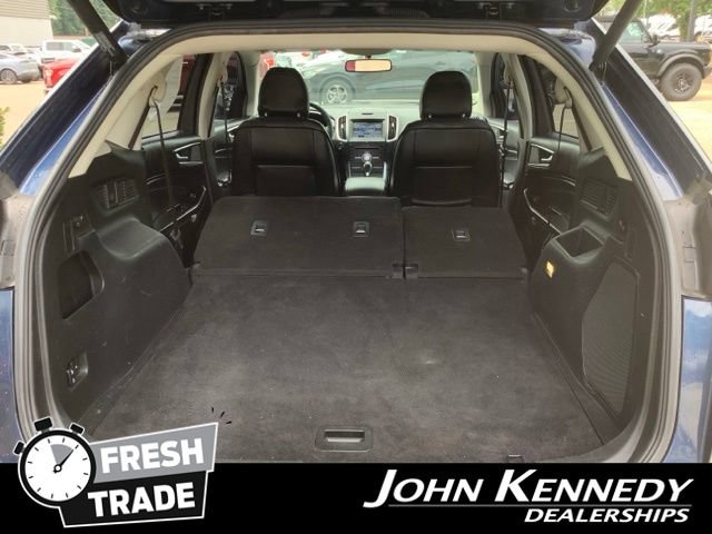 Certified 2017 Ford Edge Titanium AWD/4WD image 34