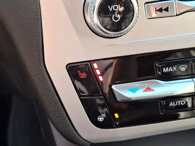 Certified 2022 Ford Explorer XLT w/ Equipment Group 202A image 19