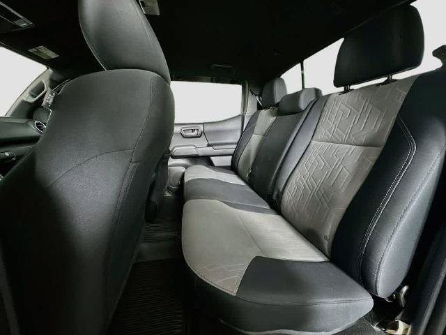 Used 2020 Toyota Tacoma TRD Sport RWD image 13