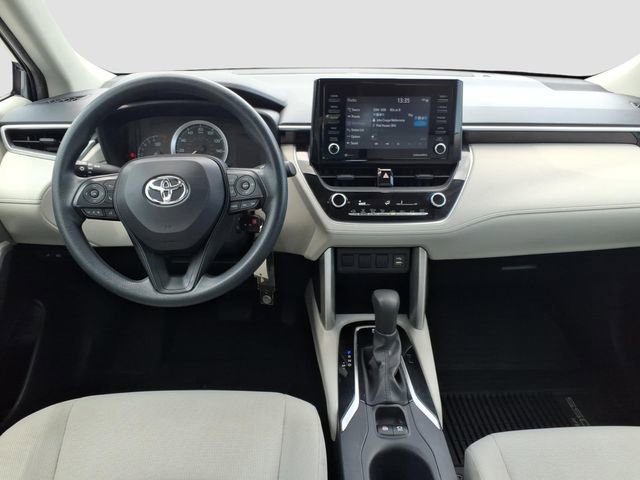 Used 2022 Toyota Corolla Cross L AWD/4WD image 11