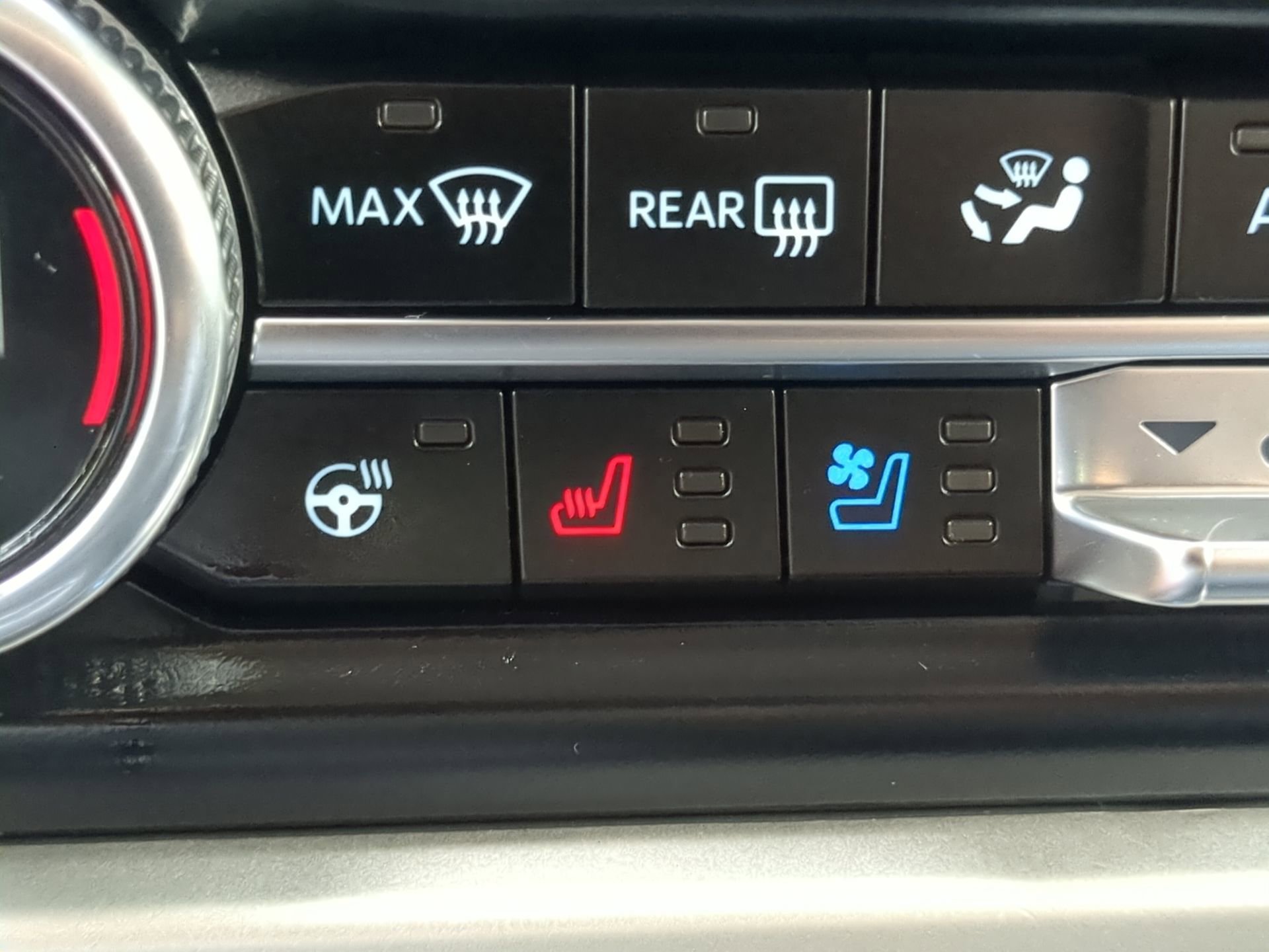 Certified 2024 Ford Expedition XLT RWD image 63