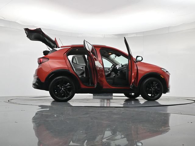 Used 2024 Buick Encore GX Sport Touring FWD image 54
