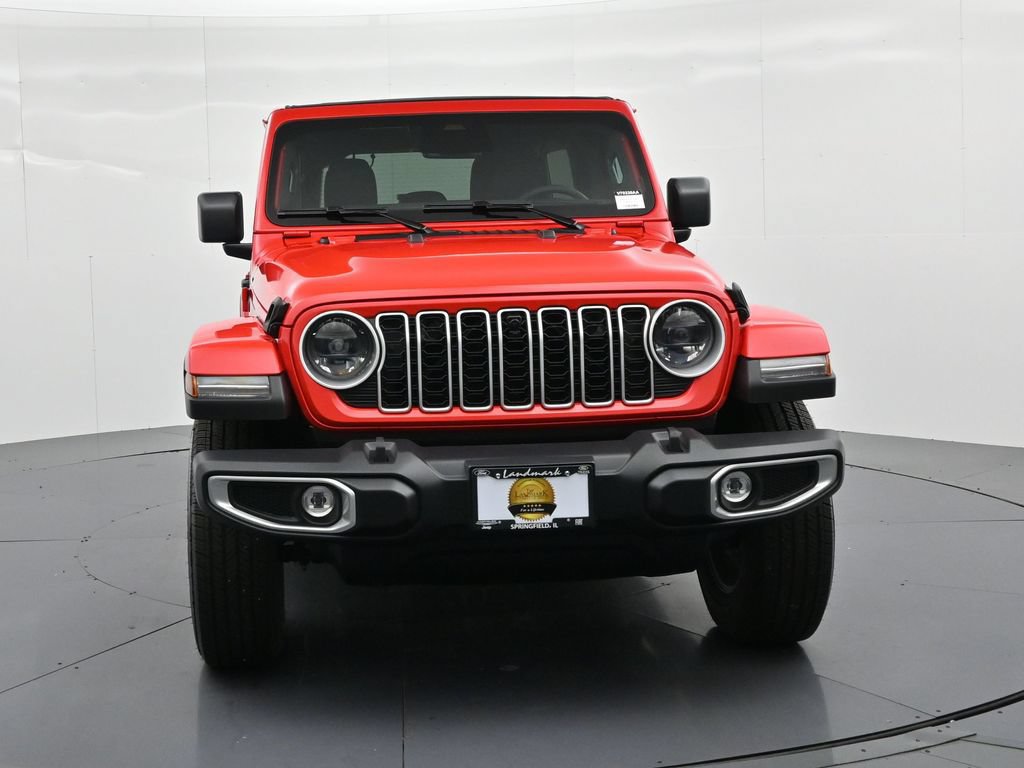 Used 2026 Jeep Wrangler Unlimited Sahara AWD/4WD image 3