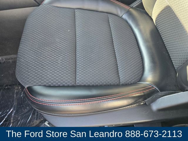 Certified 2023 Ford Escape ST-Line image 17