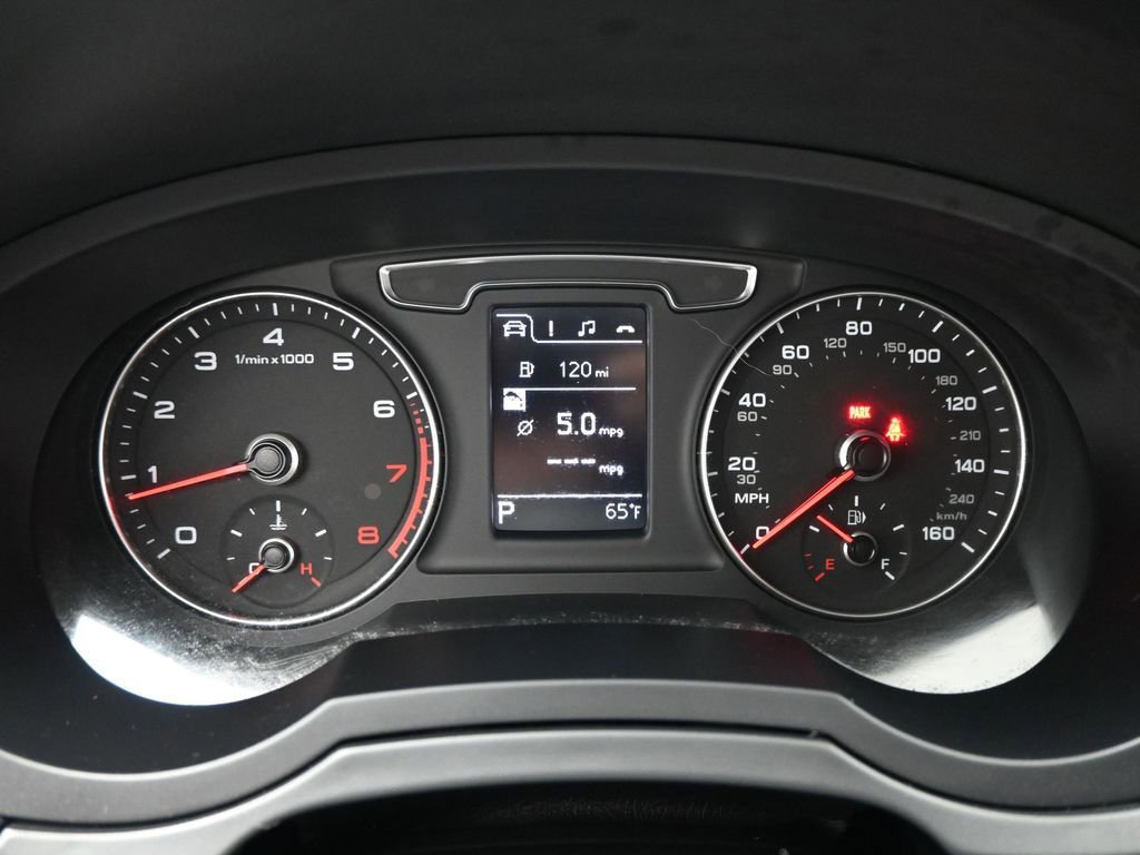 Used 2018 Audi Q3 2.0T Premium w/ Convenience Package image 13