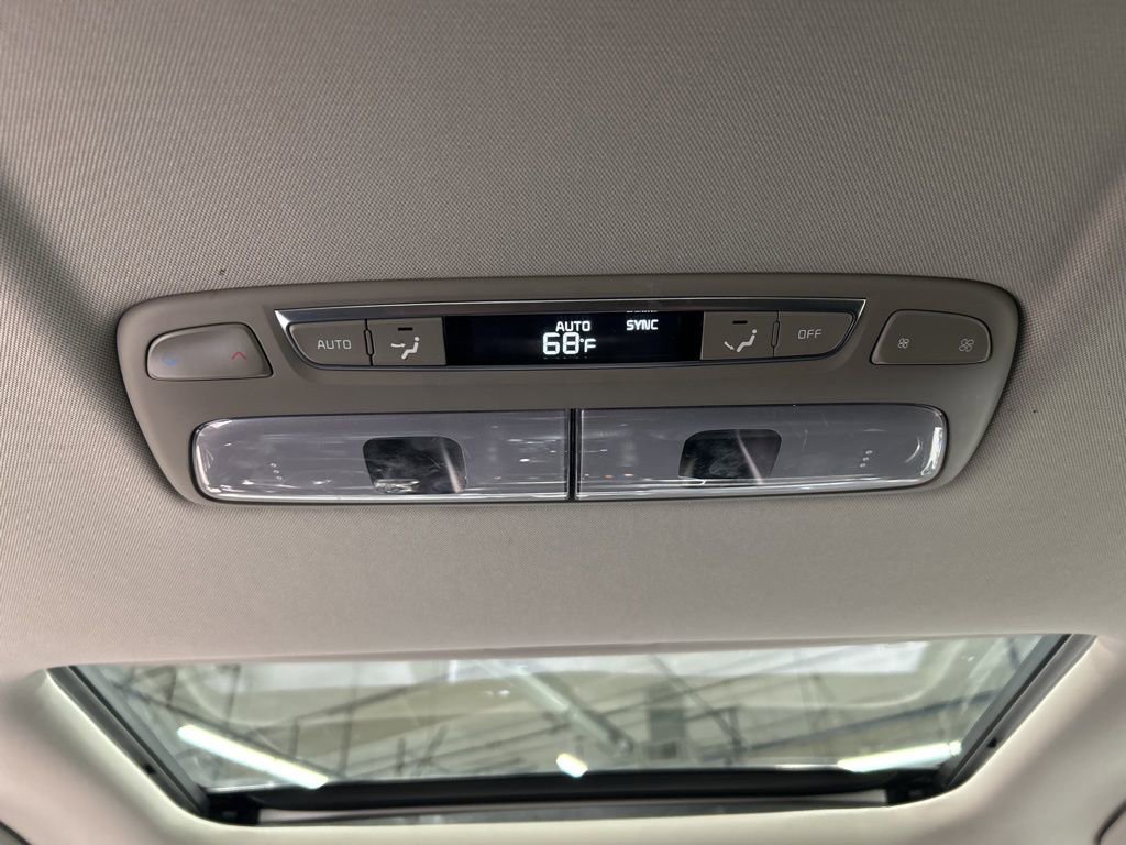 Used 2020 Kia Telluride EX w/ EX Premium Package AWD/4WD image 30
