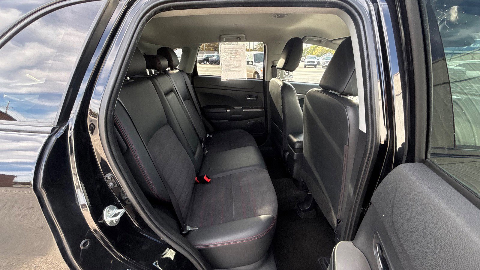 Used 2024 Mitsubishi Outlander Sport SE image 21