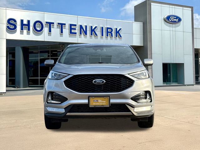 Certified 2022 Ford Edge ST-Line AWD/4WD image 2