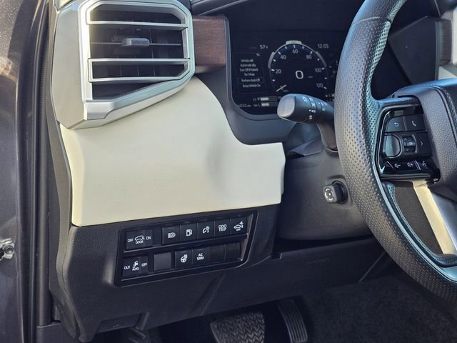 Used 2023 Toyota Sequoia Capstone image 19