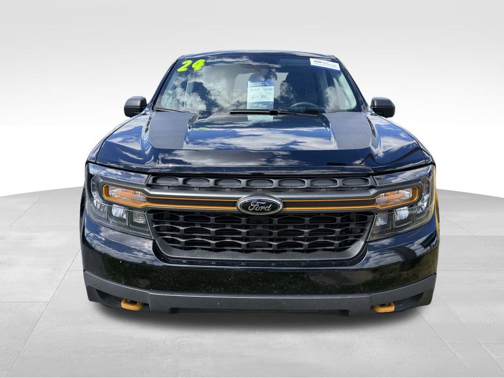 Certified 2024 Ford Maverick Tremor w/ Tremor Off-Road Package AWD/4WD image 3