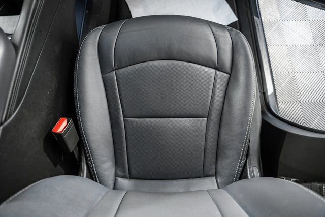 Used 2020 Buick Enclave Essence image 32