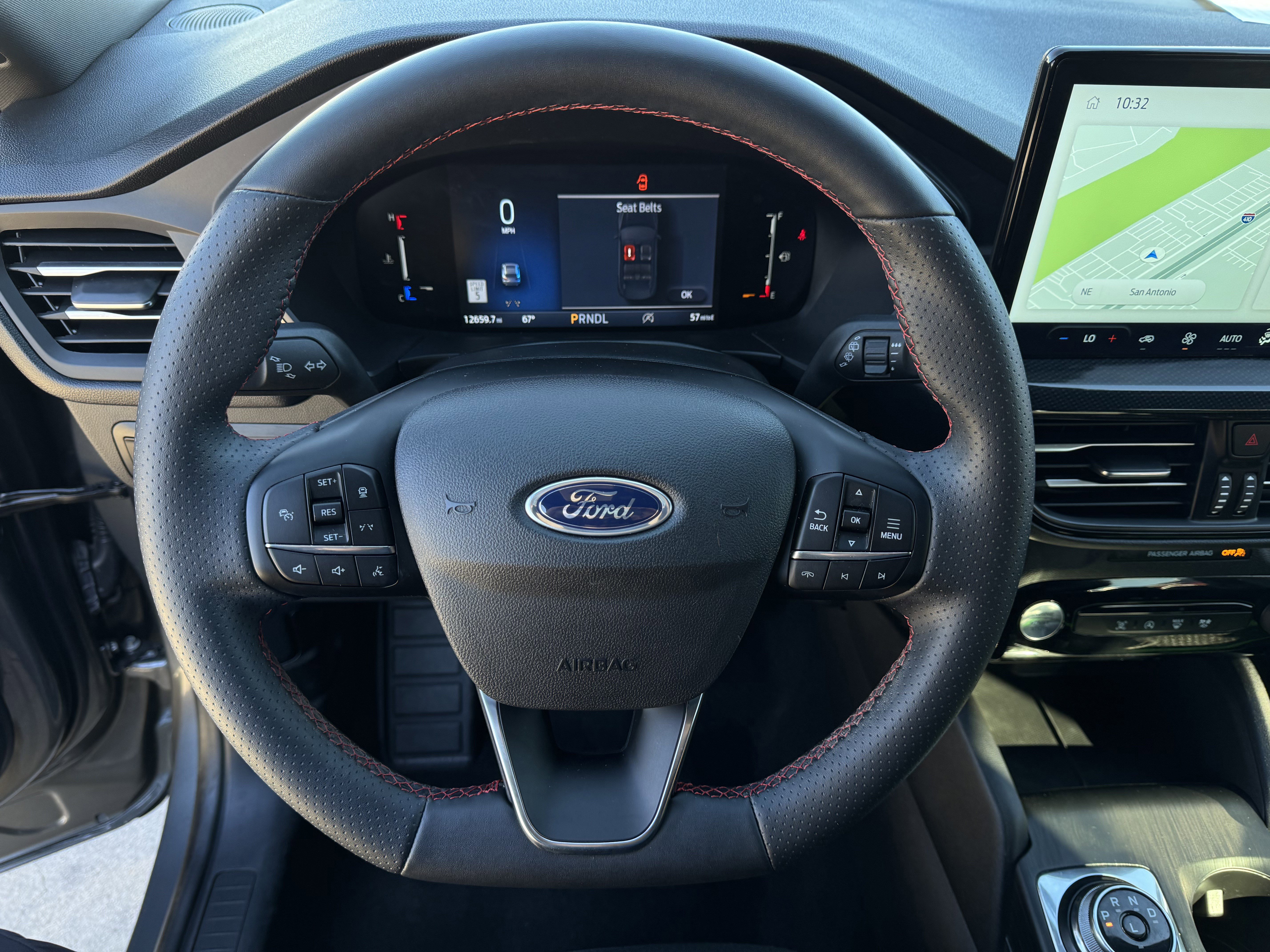 Certified 2025 Ford Escape ST-Line w/ Tech Pack #1 image 17